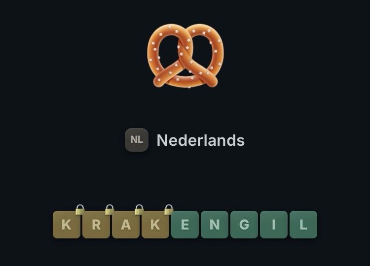 A TongueTied Daily round in Nederlands for a pretzel emoji, with the letter tiles K, R, A, K, E, N, G, I, L — the first four padlocked as revealed hints